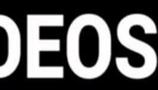 Guy wants my ass in the bathroom stall!