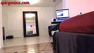 I Watch Thick Milf Squirt On Webcam Dildo