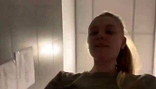 i love extreme fingering and anal plug in big ass