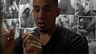 Online dating turns emotional for teen babe