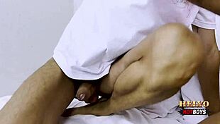 omg i gave my ass to the carioca guy and fell on his monster cock 😍🍆