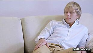 beautiful tight kitten, how does it feel getting your anus screwed?