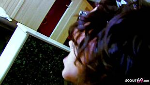 क्यूट लू चार्मेल एनाल चुदाई देखती हुई!