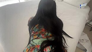 लेयने रोड्रिगेज मार्च की बेस्ट डॉगीस्टाइल देती है बड़े लंड से