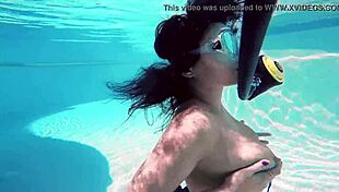 Brita Piskova Masturbates Sensually Underwater in Tight Swimming Pool