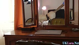 i'm masturbating as a mature slut in lingerie