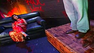 एशियन कुगार की गांड चुदाई की मस्ती