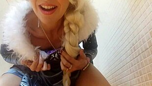 Elsa from frozen cosplay reveals she's not frozen at all