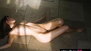 Skinny All-Natural Naked Beauty Ivy Rose Undresses, Poses, and Perspires in Sauna