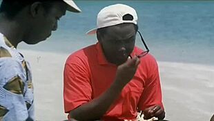 indian actress kitu gidwani goes topless in french movie black