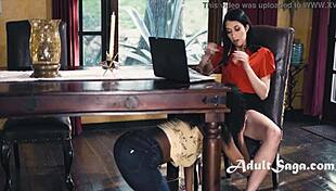 Alex Coal Eats Jezabel Vessir Out