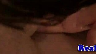 PARTYING AMATEURS GIVING BLOWJOB IN ORGY CUMSHOT FUN!