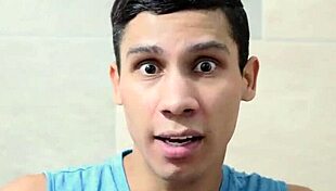 Igor and J explore self-acceptance in gay themes 😊