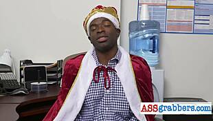 i'm watching interracial gay guys drilling bareback, so hot