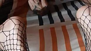 Foot Fetish Couple In Socks And Fishnets
