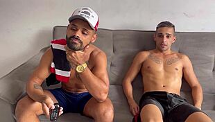 बड़ा ट्विंक मॉन्स्टर ब्लैक लंड चूसता है ब्लोजॉब बड़ी गांड