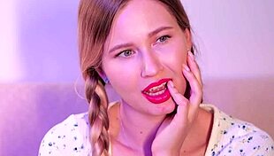 Stella Cardo teases with ass shake and dirty talk