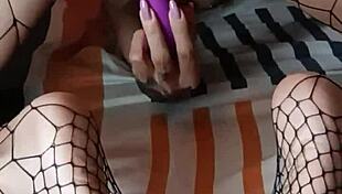 Foot Fetish Couple In Socks And Fishnets