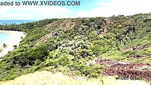 Outdoor sex on Brazilian beach! 😍