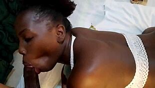 watch me bounce and twerk my ass