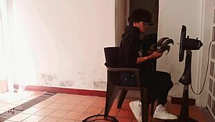 Homemade muff diving and assfucking in gratitude for fixing it.