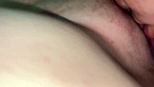 MI AMIGA QUIERE SER MI NOVIA YA QUE MI ESPOSO NO ME COMPLACE COMO HOMBRE