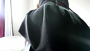 Holy crap! My horny Latina wife rides my cock hard before the holiday party!