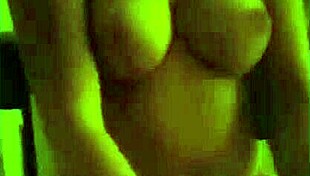 Wow, fucking that sexy cute chick with perfect big ass homemade!