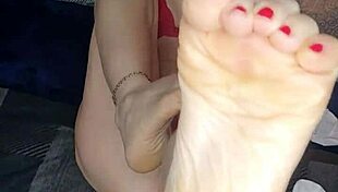 A blonde milf gives jerk off instructions while solo