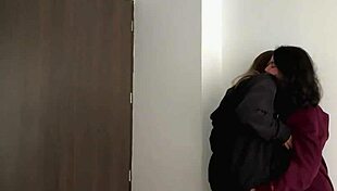 my best friends wife ass squeezes mouth tight