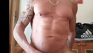 i love that anal fuck with my plug, huge cumshot!