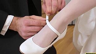 i'm a teen bride who couldn't wait, so i got rimmed and fucked in the morning