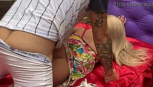 ब्लोंड सेक्स डॉल को बाहर चोदा!