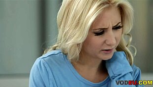 lazy morning massage with lola foxx and odette delacroix in a relaxing session