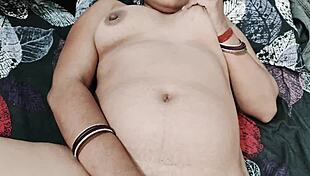 big ass stepsister fingering in doggy style 😏