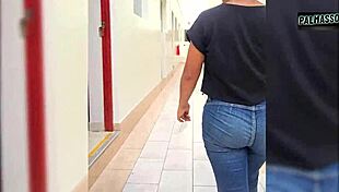 En La Calle Encontré A Mi Primo Que Me Debió Dinero Y Me Dejé Follar Para Pagar Mi Deuda, No Pudo Contener Y Accidentalmente Llenó Mi Coño Con Su Corrida