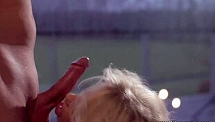 हॉट एमेच्योर लड़की डिटेल्ड लंड चूसकर फेशियल ले निगल ले