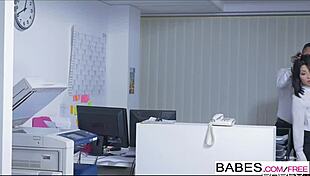 Petite Secretary Rina Ellis Gets Fucked Tight In Office