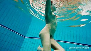 nina mohnatka reveals her hairy pussy on beach