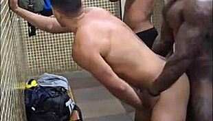 sexo no banheiro do terminal de ônibus with gay ass in public hentai outdoor.