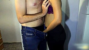 Dry humping in tight leggings ends with cum