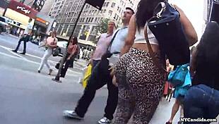 hey, check out this ass in spandex video! 😎