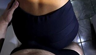 Dry humping in tight leggings ends with cum