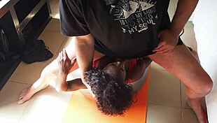 Damn! Ebony Milf’s Yoga Turns Into Pussy Eating And Face Cum!