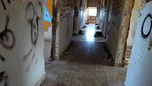 Beautiful Davcina meets a guy on Tinder in Tenerife and gives him a deepthroat blowjob outdoors.