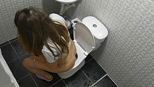 Spying On Stepsister's Big Ass In Bathroom Golden Shower