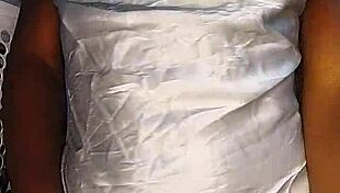 Hey, just dropped a hot creampie in this big-ass babe! Wanna see more?