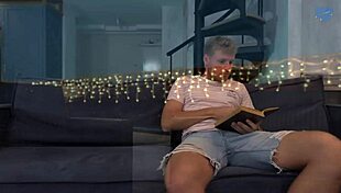 रिस्की स्टेप सिस्टर कम के बाद बड़े लंड पर बैठ चुदती रहती पारदर्शी में