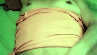 Homemade milf slut finger fucks herself in solo cheating scene with amateurs