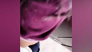 colegiala escondida con vecino, el cabrón graba todo, jovencita mexicana caliente doblando ropa, le llegan por atrás, la cogen y llenan de leche